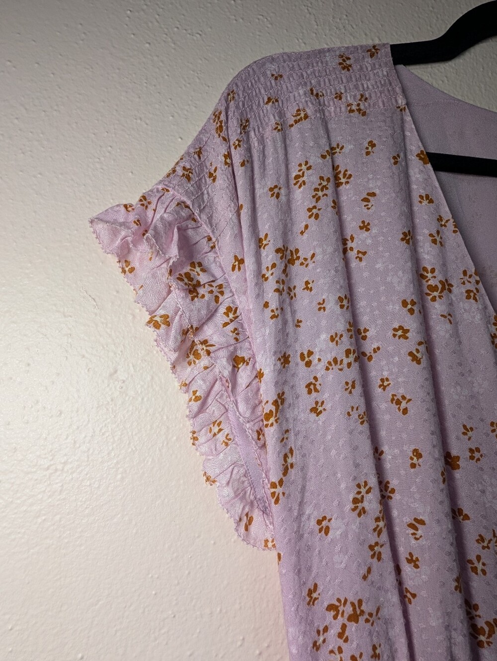 Joie Lavender Floral Wrap Midi Dress Ruffle Sleeve Small - Picture 5 of 16